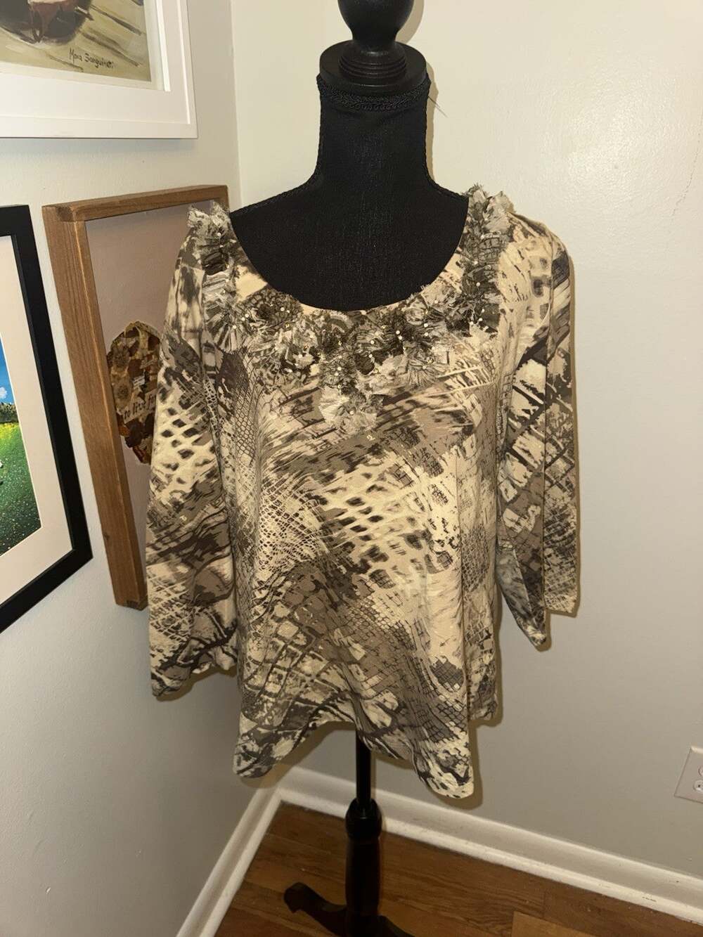 Ruby Rd XL Blouse Ruffle Scoop Neck Beaded Embellished Animal Print Stretch Knit